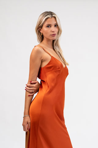Abito Lungo in Raso  coccio|Colore:Coccio