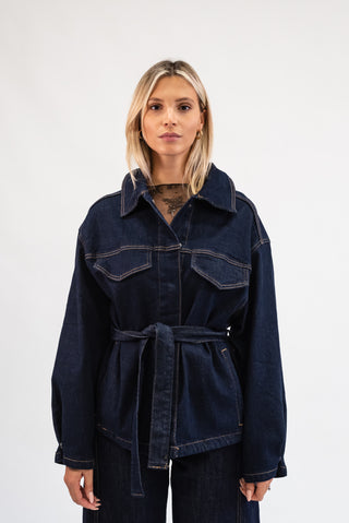 Giacca Denim con Cintura blu scuro|Colore:Blu scuro