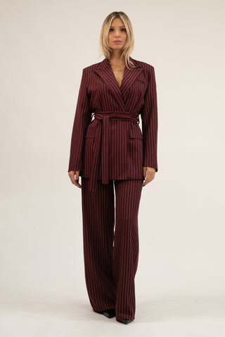 Giacca Gessata con Cintura bordeaux|Colore:Bordeaux