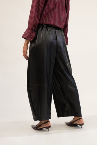 Pantalone Ecopelle Balloon nero|Colore:Nero