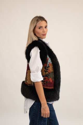 Gilet Corto Pelliccia con Ricamo nero|Colore:Nero