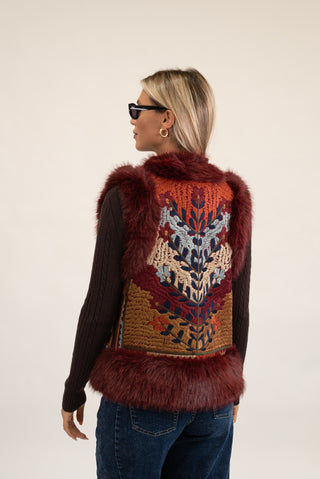 Gilet Corto Pelliccia con Ricamo bordeaux|Colore:Bordeaux