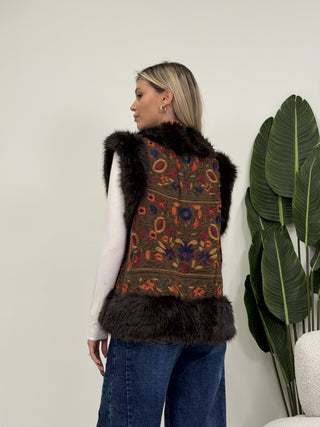 Gilet Corto Pelliccia con Ricamo moro|Colore:Moro