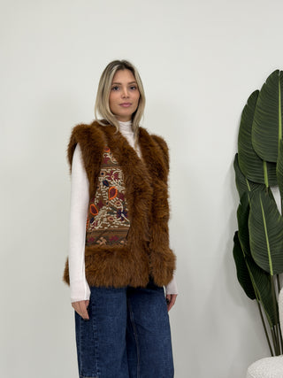 Gilet Corto Pelliccia con Ricamo coccio|Colore:Coccio